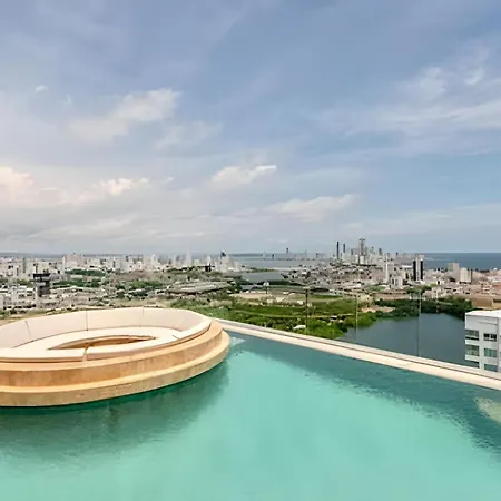 New Panoramic View, Infinite Pool/historic Center *