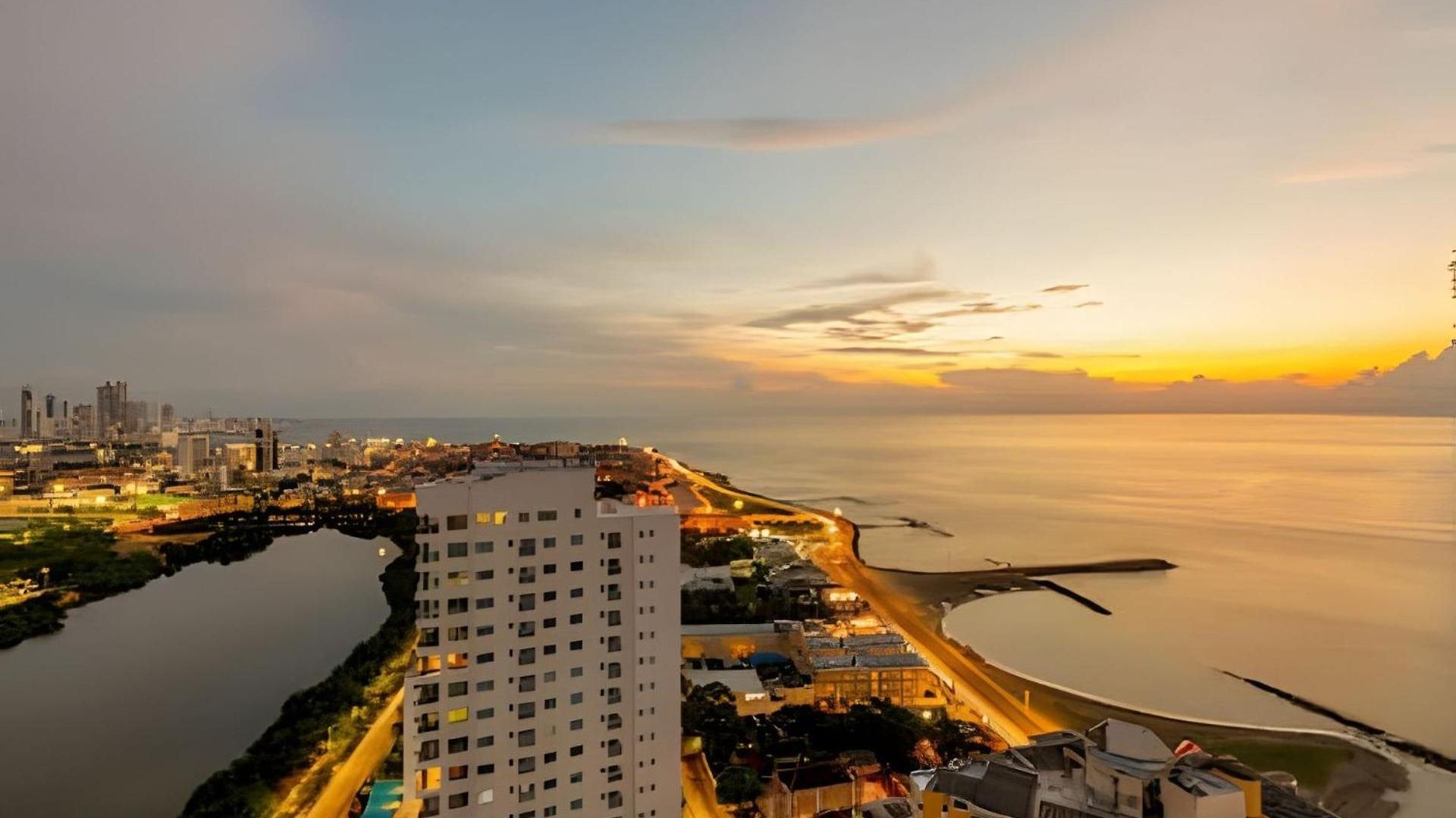 New Panoramic View, Infinite Pool/historic Center * Cartagena