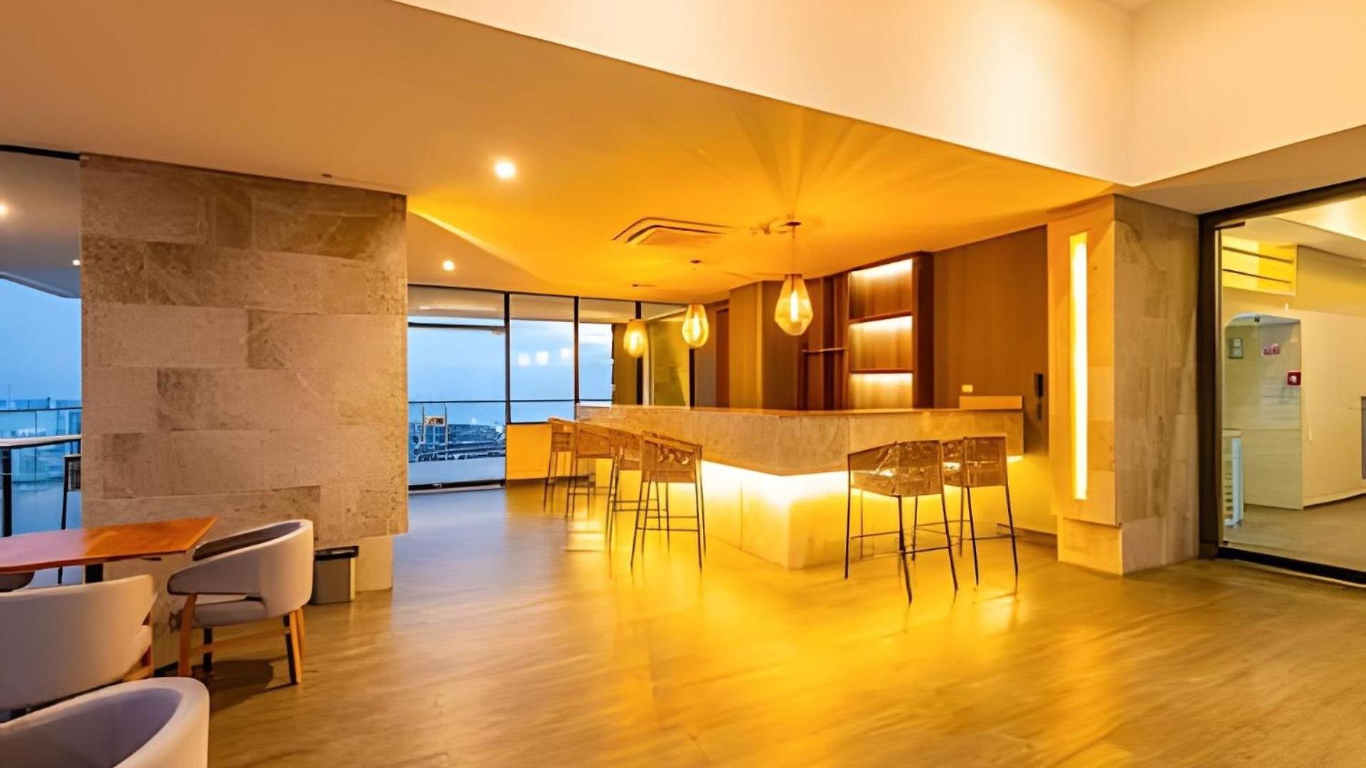 New Panoramic View, Infinite Pool/historic Center *
