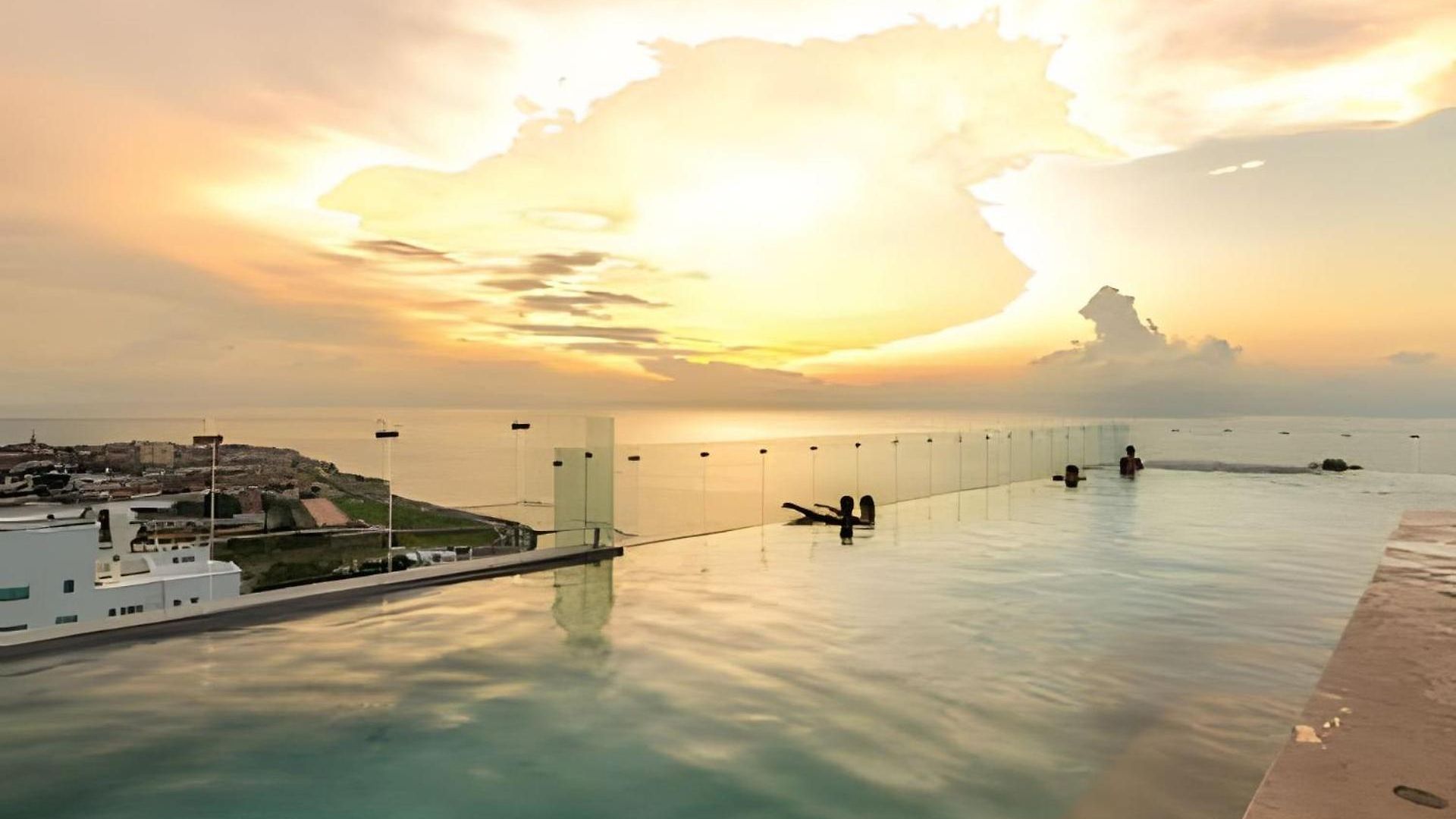 New Panoramic View, Infinite Pool/historic Center *