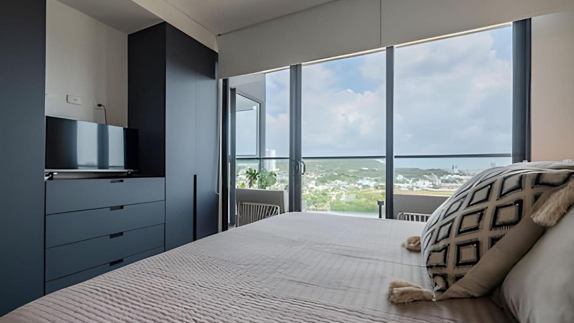 New Panoramic View, Infinite Pool/historic Center Apartamento *