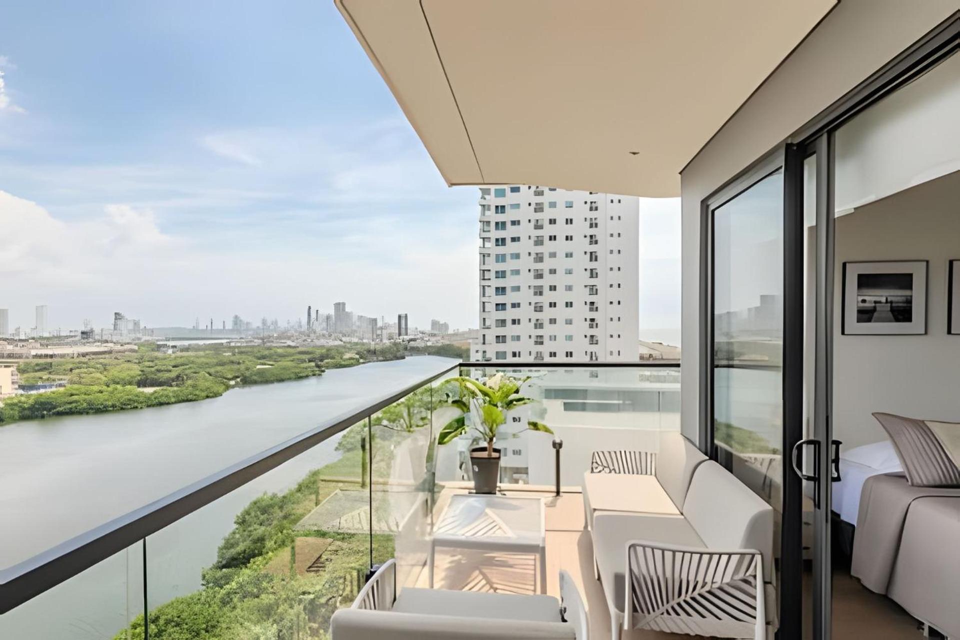 Apartamento New Panoramic View, Infinite Pool/historic Center