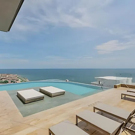 Apartment New Panoramic View, Infinite Pool/historic Center